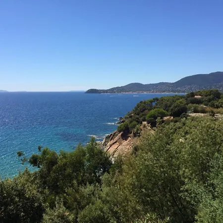 Cavaliere Sleeps 6 Pool Air Con Wifi Vila *